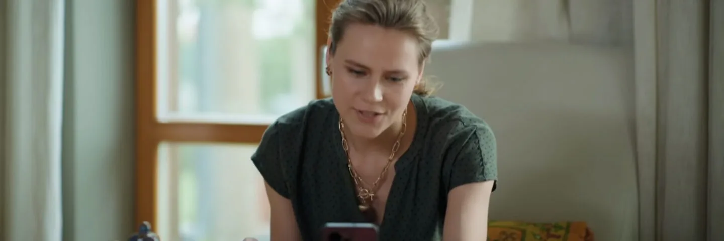 Кадр из 1 серии 1 сезона